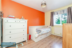 Bedroom- click for photo gallery